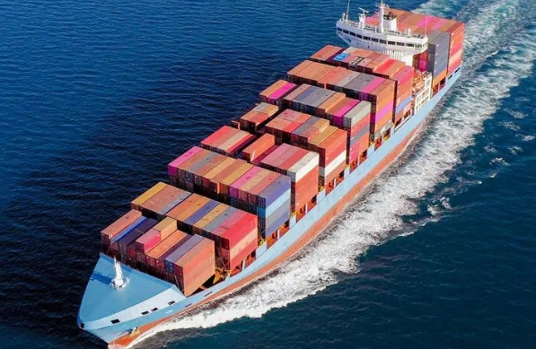 ڵǰȫ򾭼û£װ˷ѵĲԽϴܵصӰ